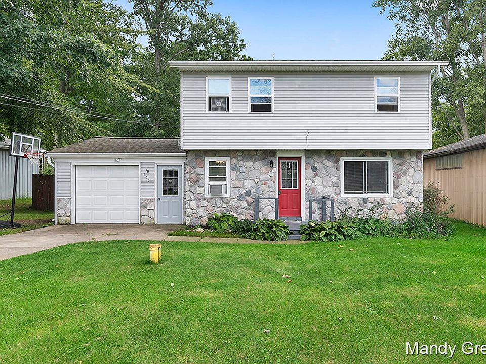 700 Clifford Lake Dr, Stanton, MI 48888 Zillow