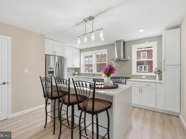 1844 Arthur St, Philadelphia, PA 19152