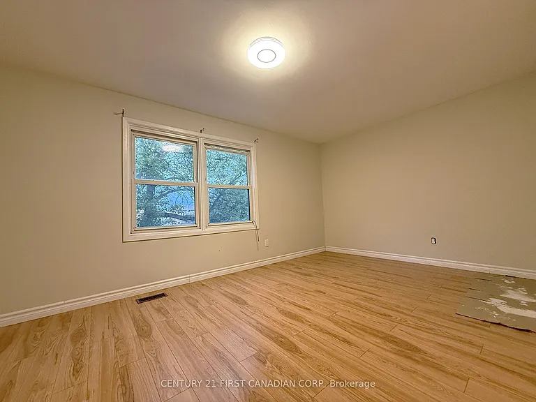 105 Patience Cres — Photo 11