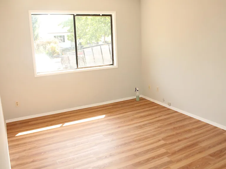 6123 NE 14th Ave — Photo 19