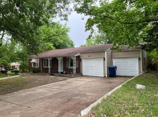 10744 Alliance Dr, Saint Louis, MO 63136