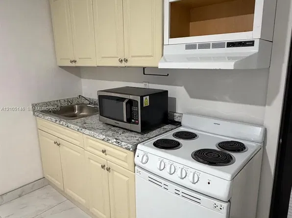 13707 SW 12th St #1, Miami, FL 33184
