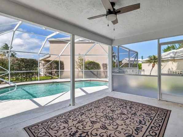 18227 SE Wood Haven Lane, Jupiter, FL 33469