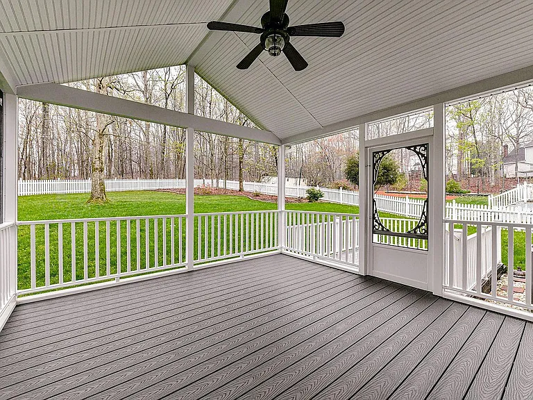1411 Deer Spring Ct — Photo 21