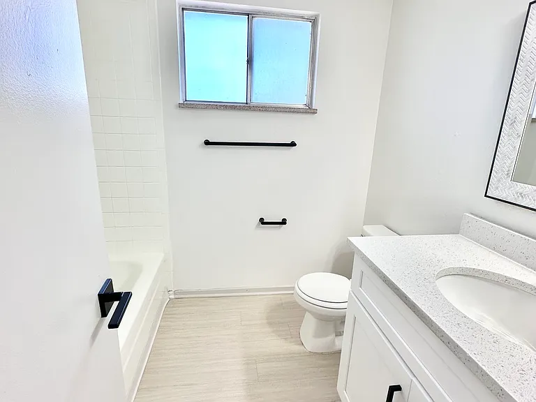 Bathroom Bathroom