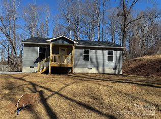 1412 Graystone Pl, Lenoir, NC 28645