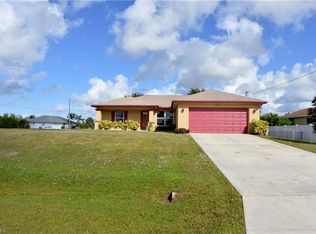 2911 NW 3rd St, Cape Coral, FL 33993