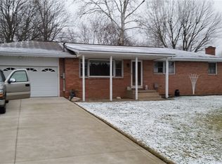 2424 Parkbrook St NW, Massillon, OH 44647