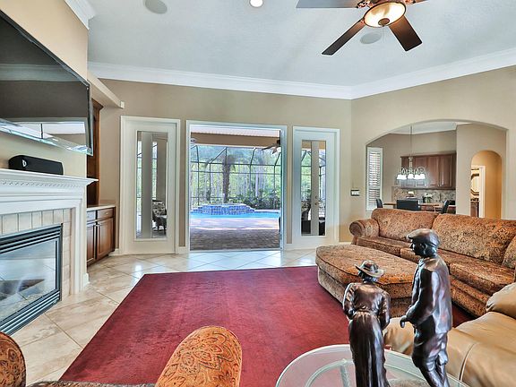 4th image of 1228 Garrison Dr