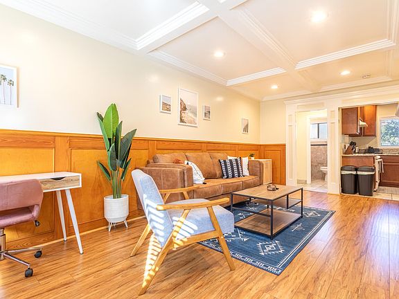 2nd image of 538 Maine Ave #538
