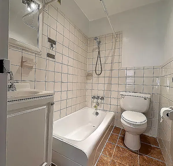 316 Lexington Ave #3G — Photo 3
