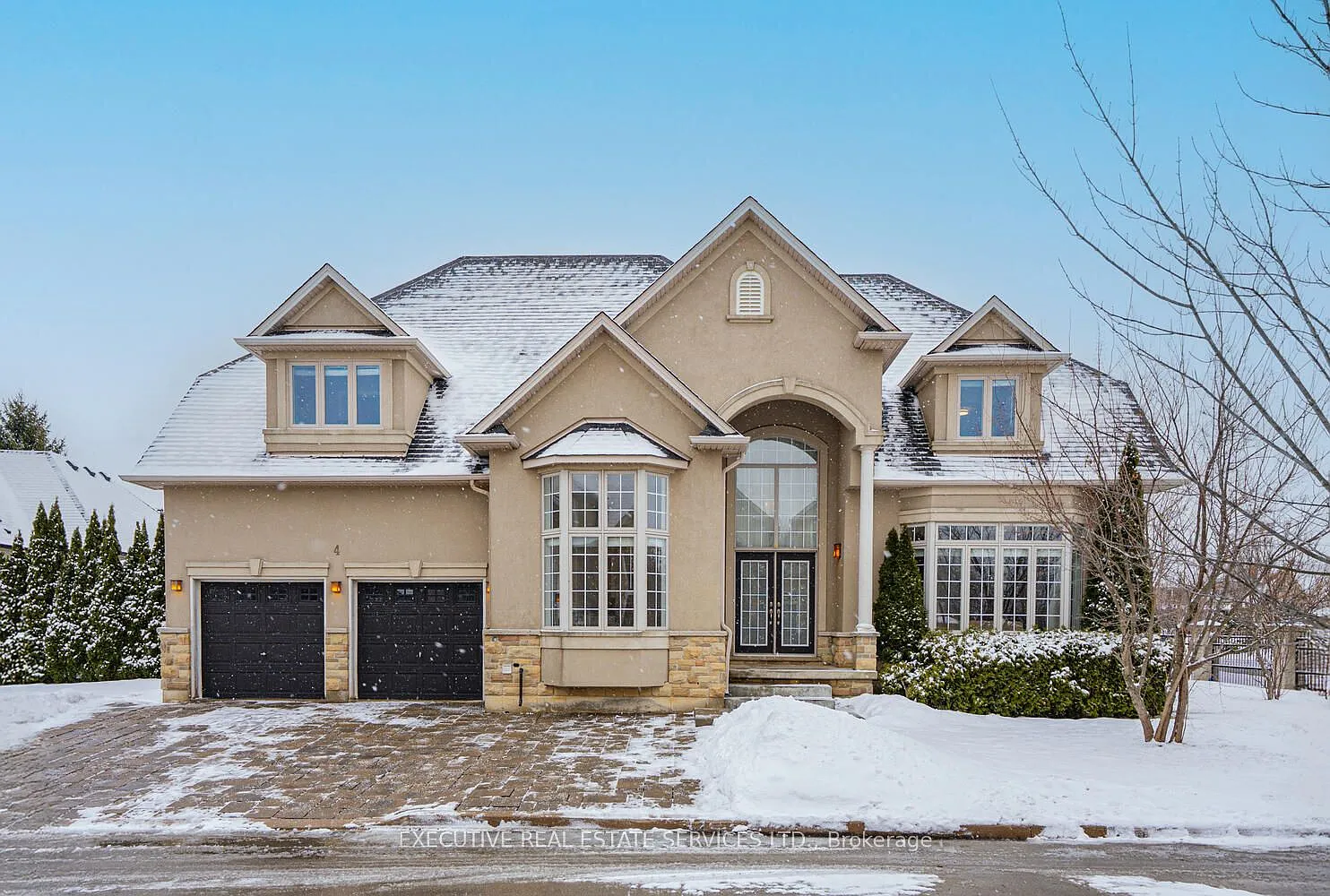 4 Berkshire Pl photo 1