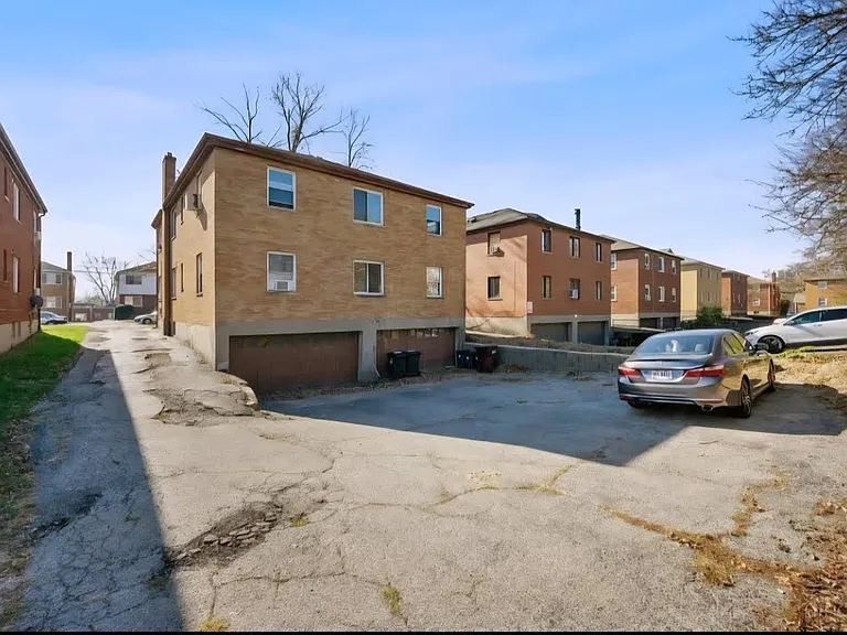3910 E Gatewood Ln #1 — Photo 15