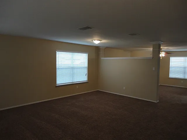 610 Carole Cv — Photo 7