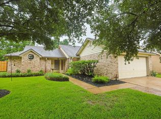 11947 Paddock Way, Houston, TX 77065