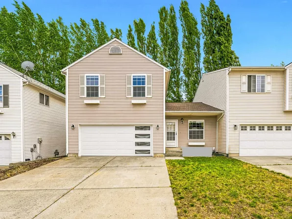 333 NW Parr Dr, Pullman, WA 99163