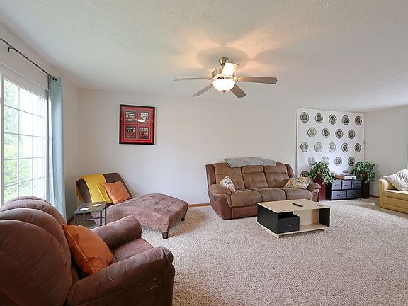 4th image of 3139 Bowfield Way