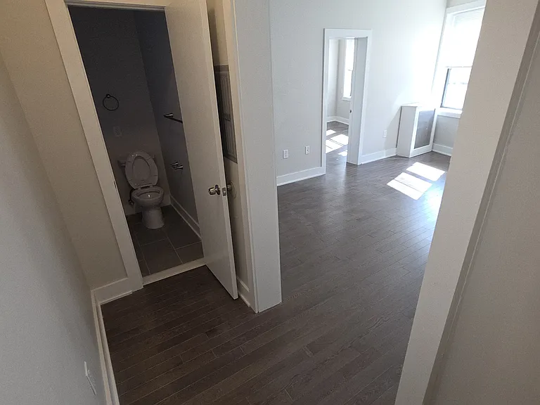713 Bergen Ave #C3 — Photo 3