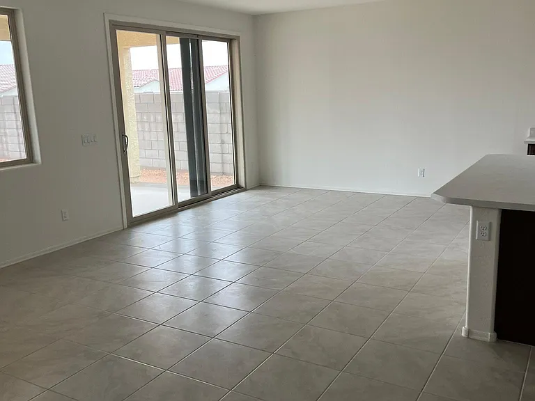 18397 E Donato Dr — Photo 5