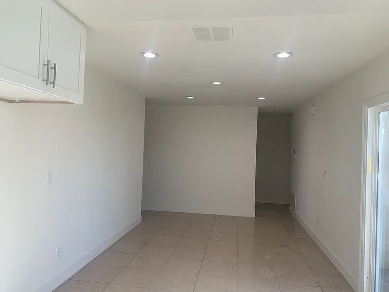 22721 Cottonwood Ave — Photo 23