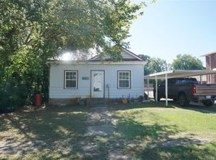 405 W Cummings St, Henryetta, OK 74437