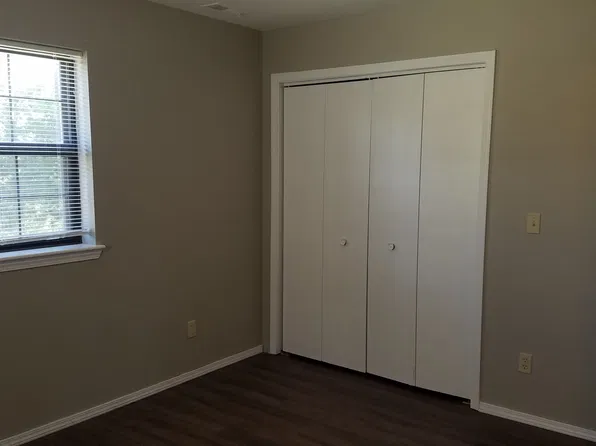 1107 Bird Rd APT 15, Branson, MO 65616