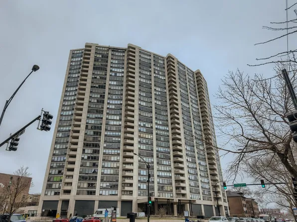 3930 N Pine Grove Ave APT 2505, Chicago, IL 60613