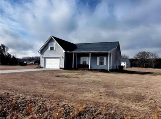 20224 Spring Branch Ct, Franklin, VA 23851