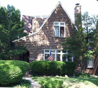 10532 S Bell Ave, Chicago, IL, 60643
