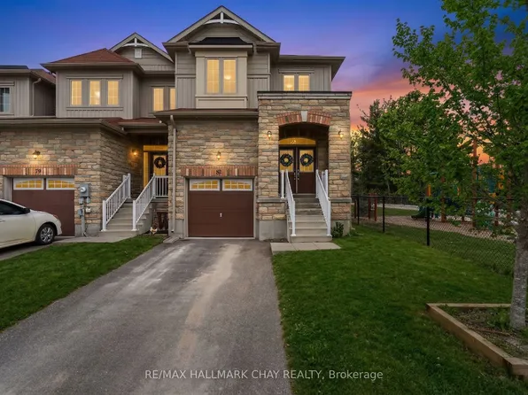 81 Greenwood Dr, Essa, ON L3W 0N5