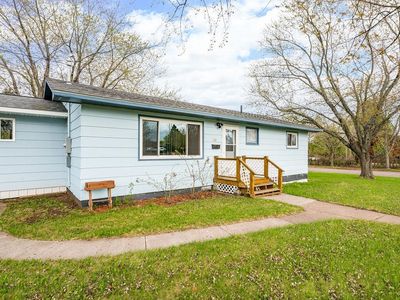 733 13th Ave, Two Harbors, MN, 55616