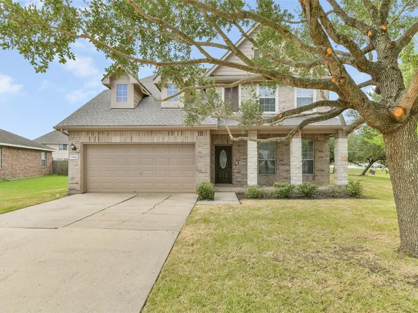 5002 Creekside Ave, Cove, TX 77523
