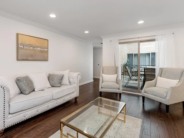 4466 Coldwater Canyon Ave #102 — Photo 6