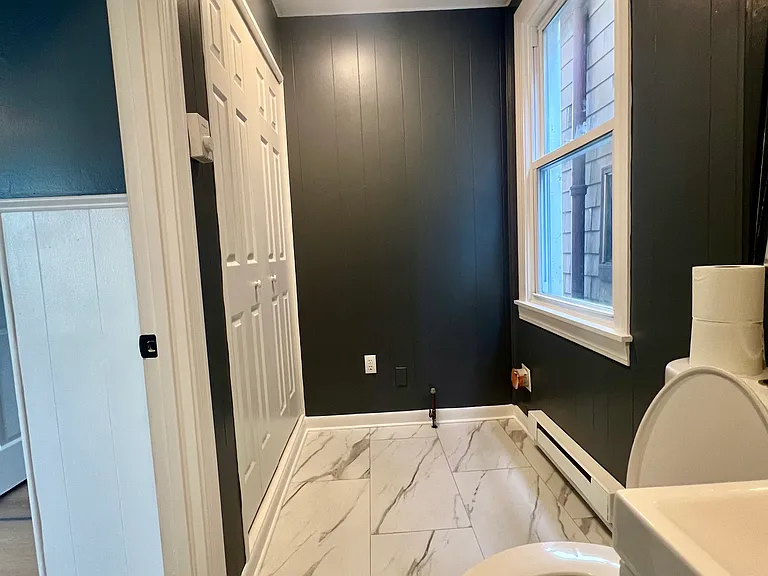 1190 Pleasant St #1 — Photo 15