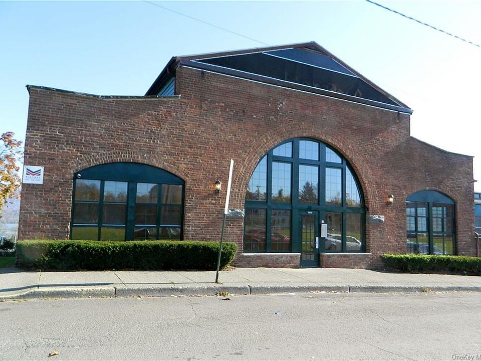 1st image of 70 Johnes St #324-E