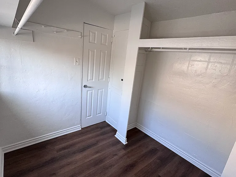 3349 Brayton Ave — Photo 12