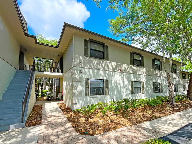 6 Santiago Ct — Photo 19