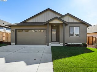 2218 E Badger Way, La Center, WA 98629