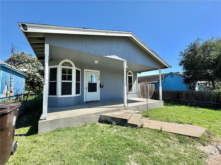 710 E C Ave — Photo 13