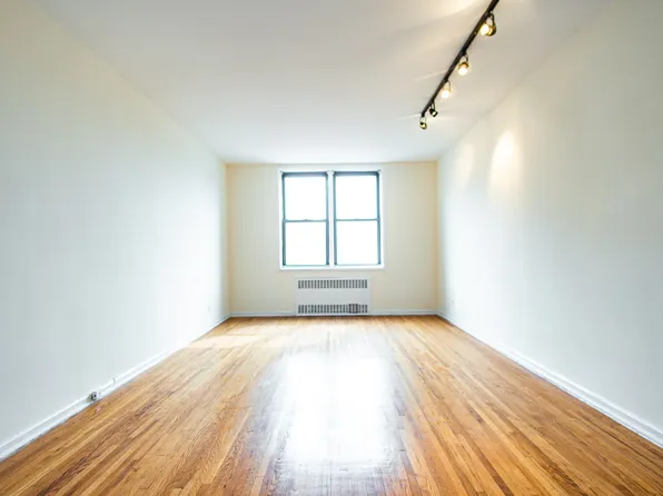 1840 East 13th Street image 1 of 12