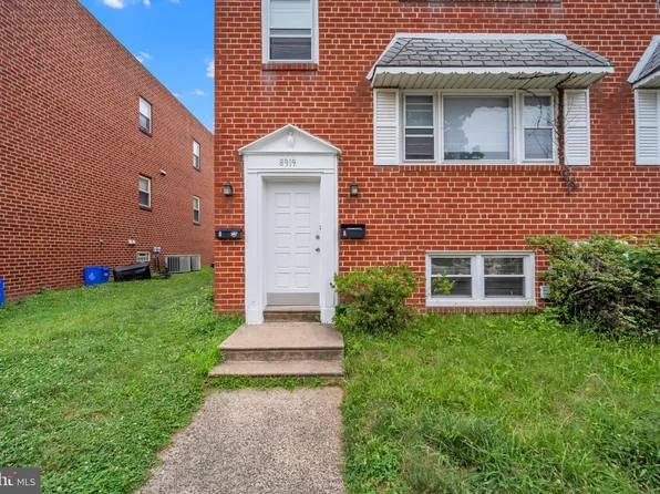 8919 Alton St, Philadelphia, PA 19115