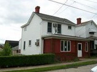 16 N Grove St, Scottdale, PA