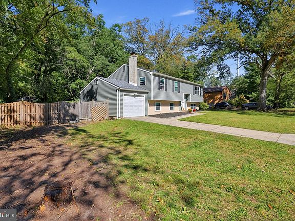 3rd image of 217 Summit Ave