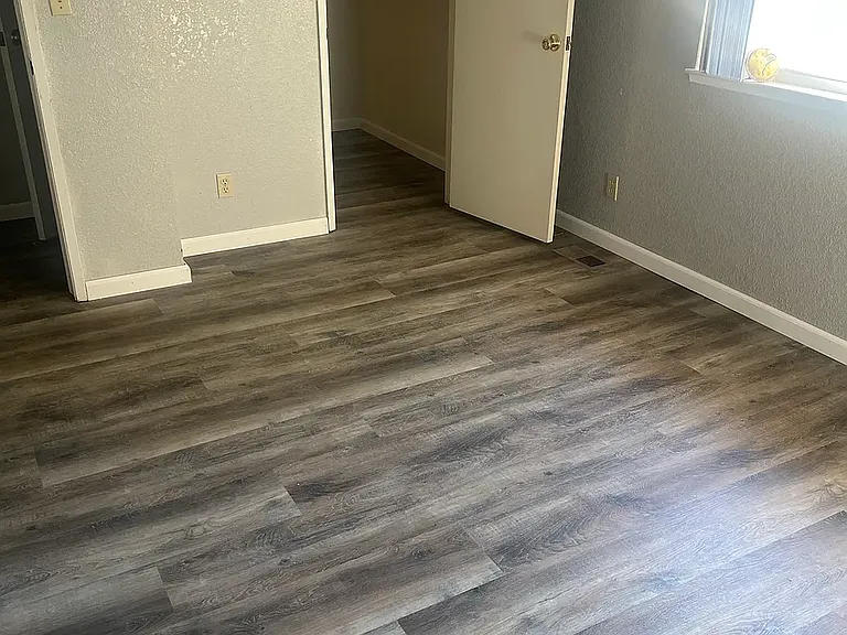2140 Chrysler Dr #2 & 3 — Photo 16