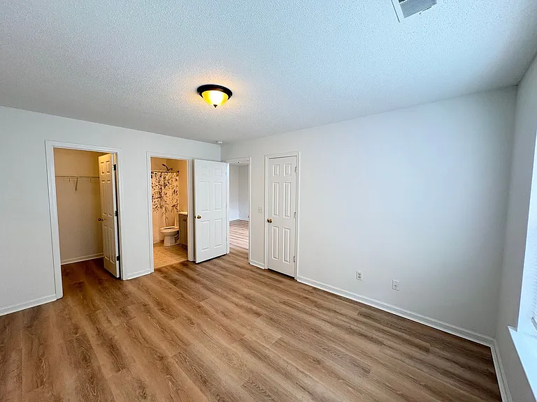 390 Gardners Cir — Photo 8