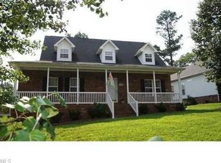 390 Running Springs Ln, Kernersville, NC 27284
