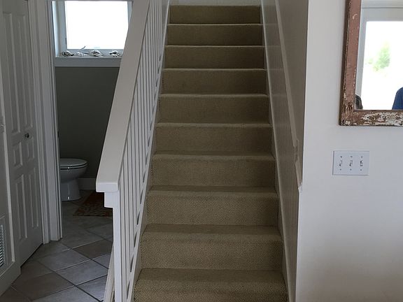 5th image of 711 Ariola Dr