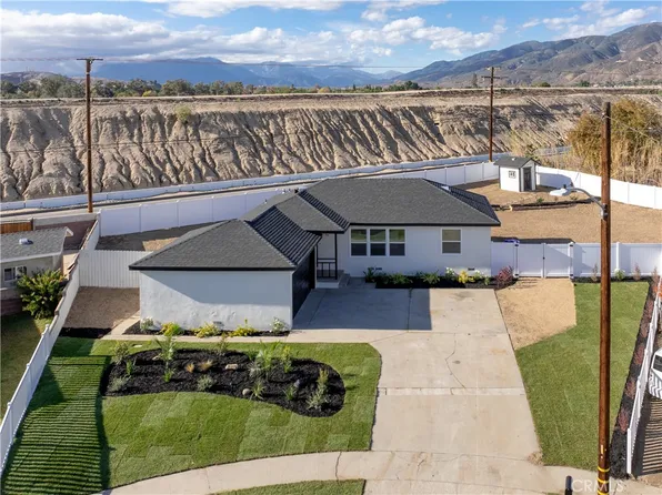 3572 Del Rey Dr, San Bernardino, CA 92404