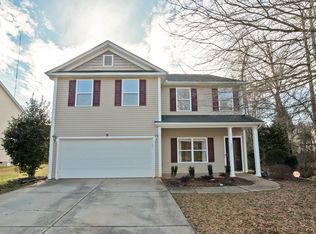 196 Flanders Dr, Mooresville, NC 28117
