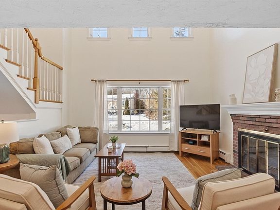 4th image of 1 Vanderbelt Rd